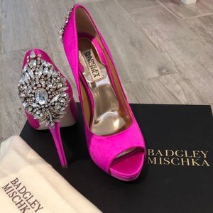 Badgley mischka heels